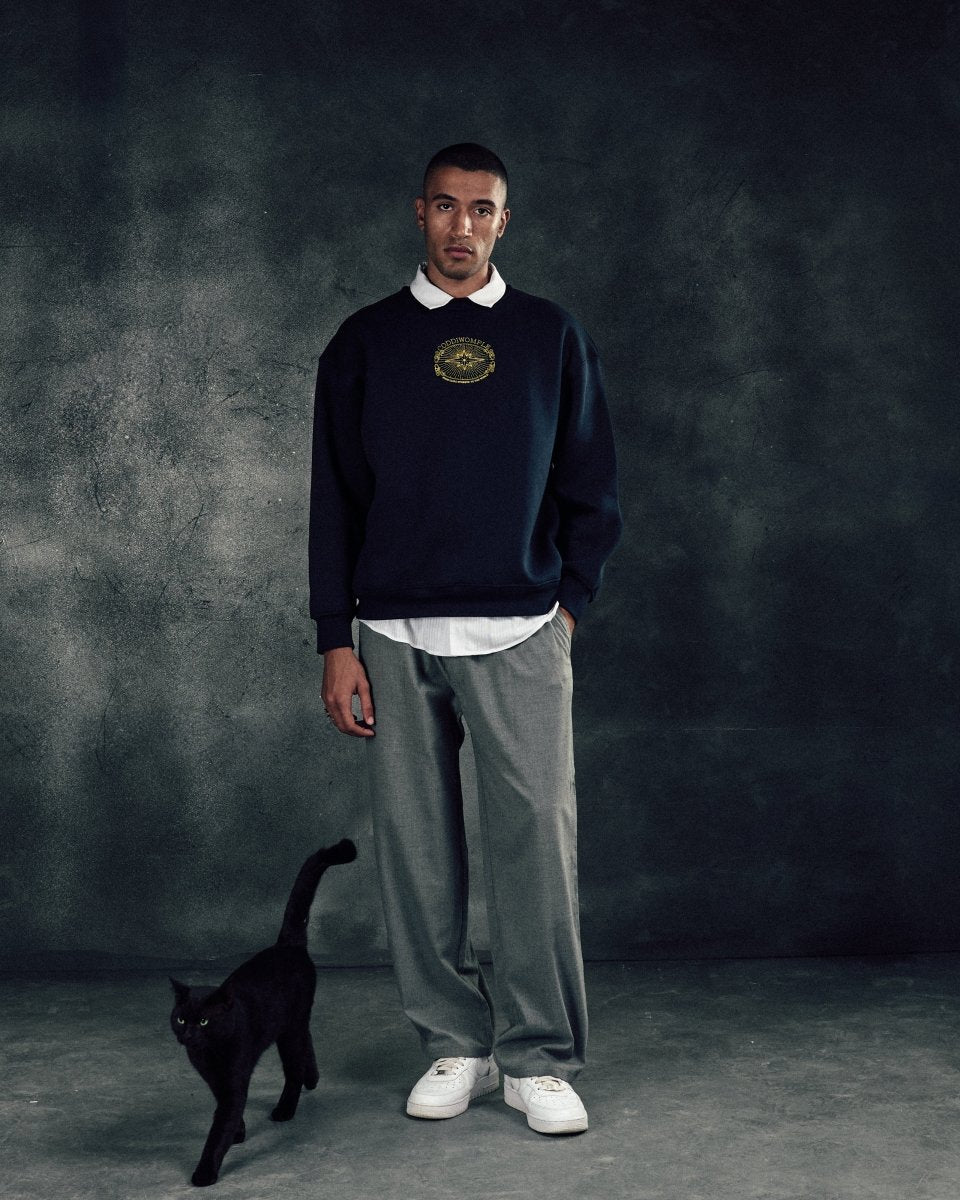 Royal Era Navy CrewNeck - CODDIWOMPLE