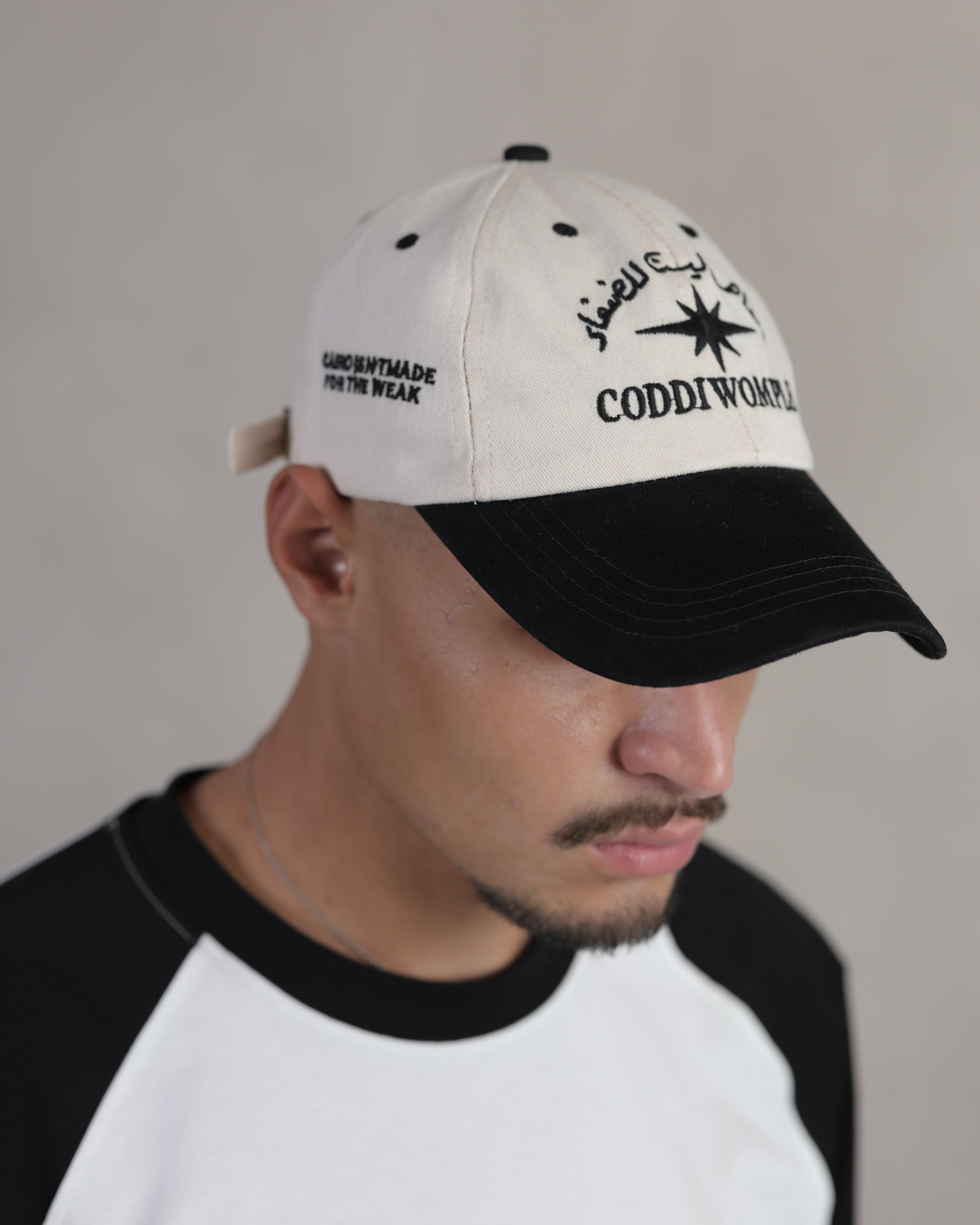 QAHERA 2-TONE BLACK/WHITE CAP