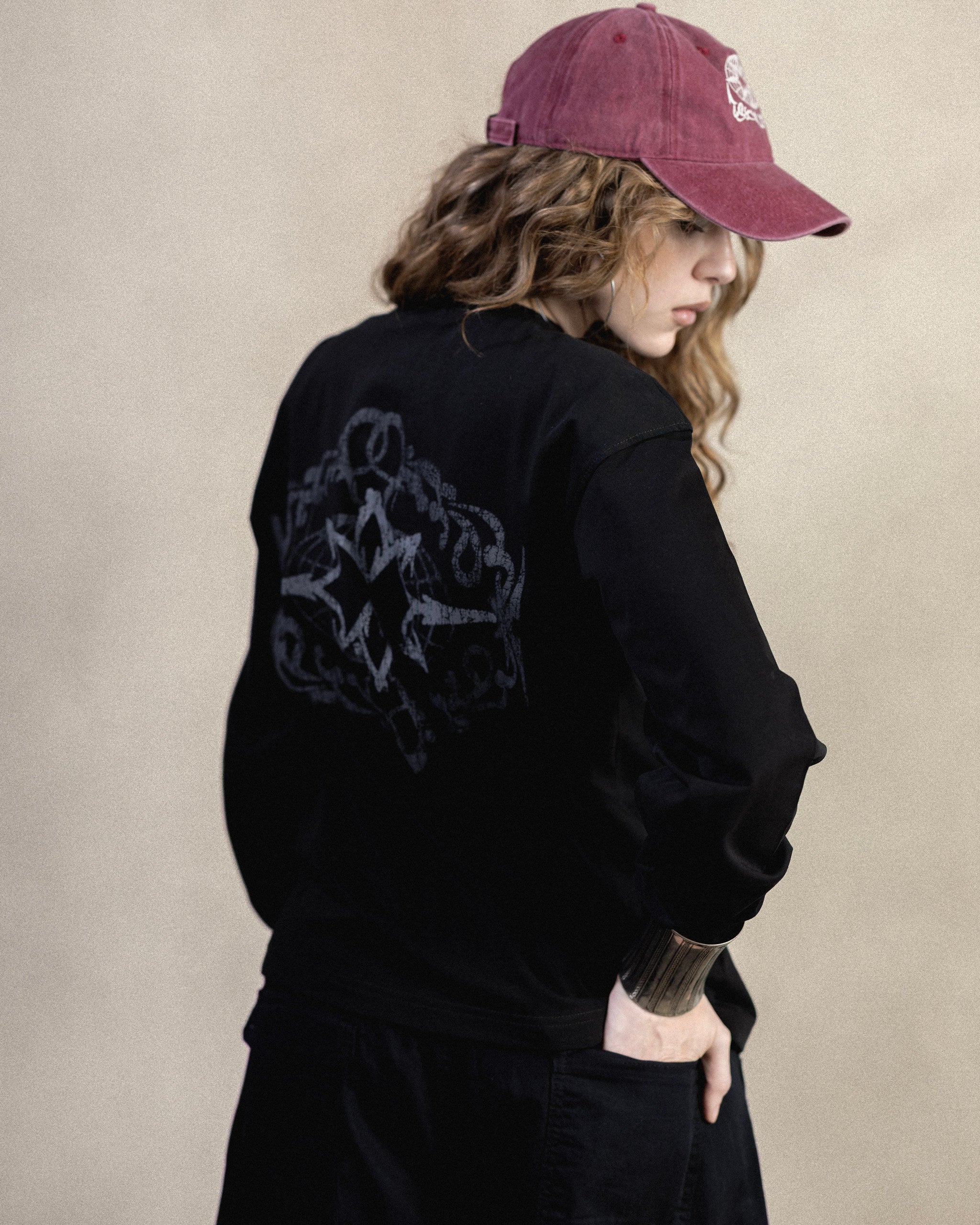 STENCIL WASHED PLUM CAP
