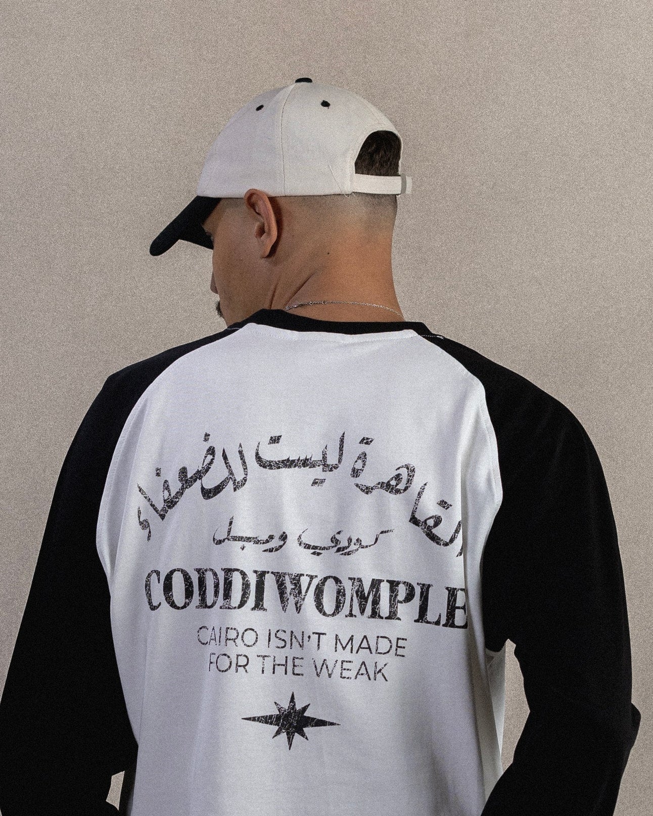 QAHERA 2-TONE BLACK/WHITE CAP