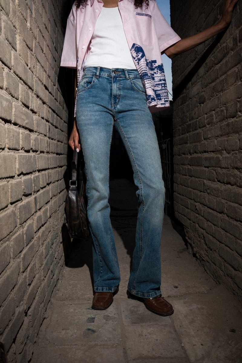 CODDIWOMPLE FLARED BLUE WOMEN JEANS - CODDIWOMPLE