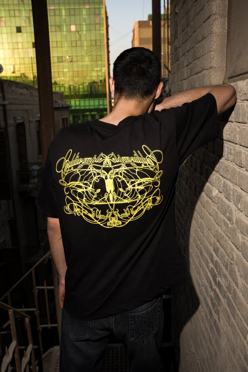 DIVINE BLACK TEE - CODDIWOMPLE