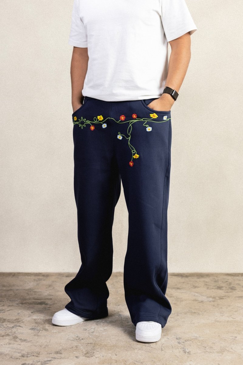 FLOWERS NAVY SWEATPANTS - CODDIWOMPLE